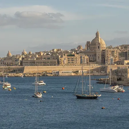 Apartament S66 By Homega, Seafront Terrace & Valletta Views