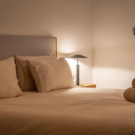 3br Huge Sea Front Apartment, Large Terrace, Views In Διαμέρισμα