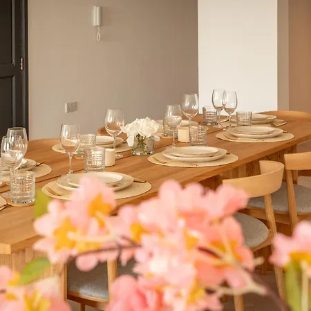 3br Huge Sea Front Apartment, Large Terrace, Views In