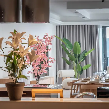 アパート 3br Huge Sea Front Apartment, Large Terrace, Views In *