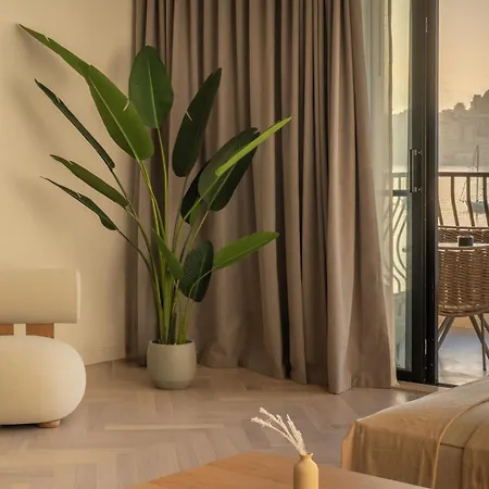 3br Huge Sea Front Apartment, Large Terrace, Views In *