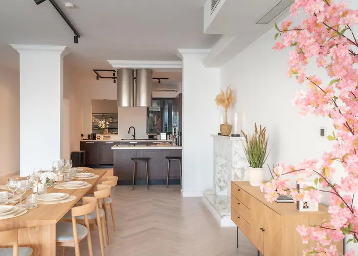 3br Huge Sea Front Apartment, Large Terrace, Views In 公寓 *