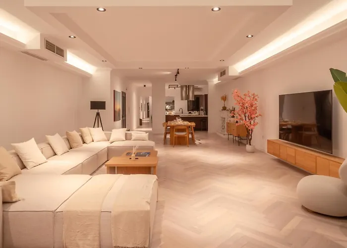 Διαμέρισμα 3br Huge Sea Front Apartment, Large Terrace, Views In Σλιέμα