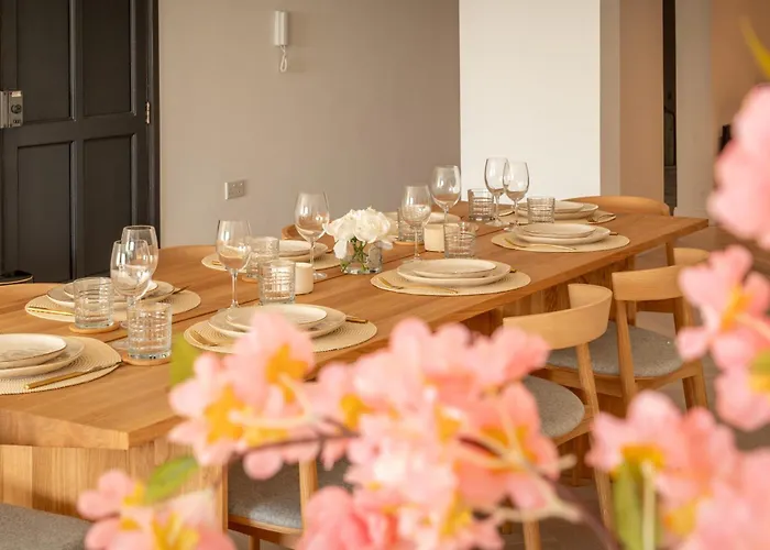 3br Huge Sea Front Apartment, Large Terrace, Views In