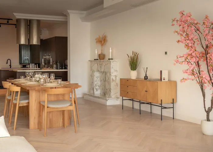 3br Huge Sea Front Apartment, Large Terrace, Views In Sliema